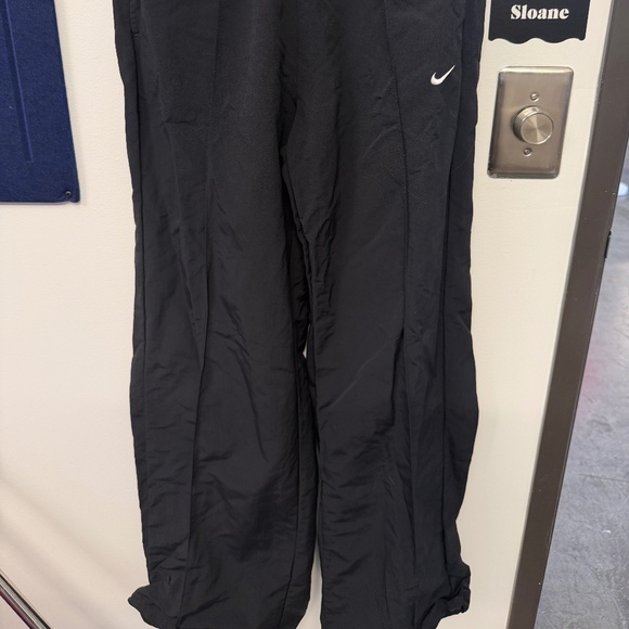 Nike Wide-Legged Pants - Size Women's Small - Picture 2 of 3